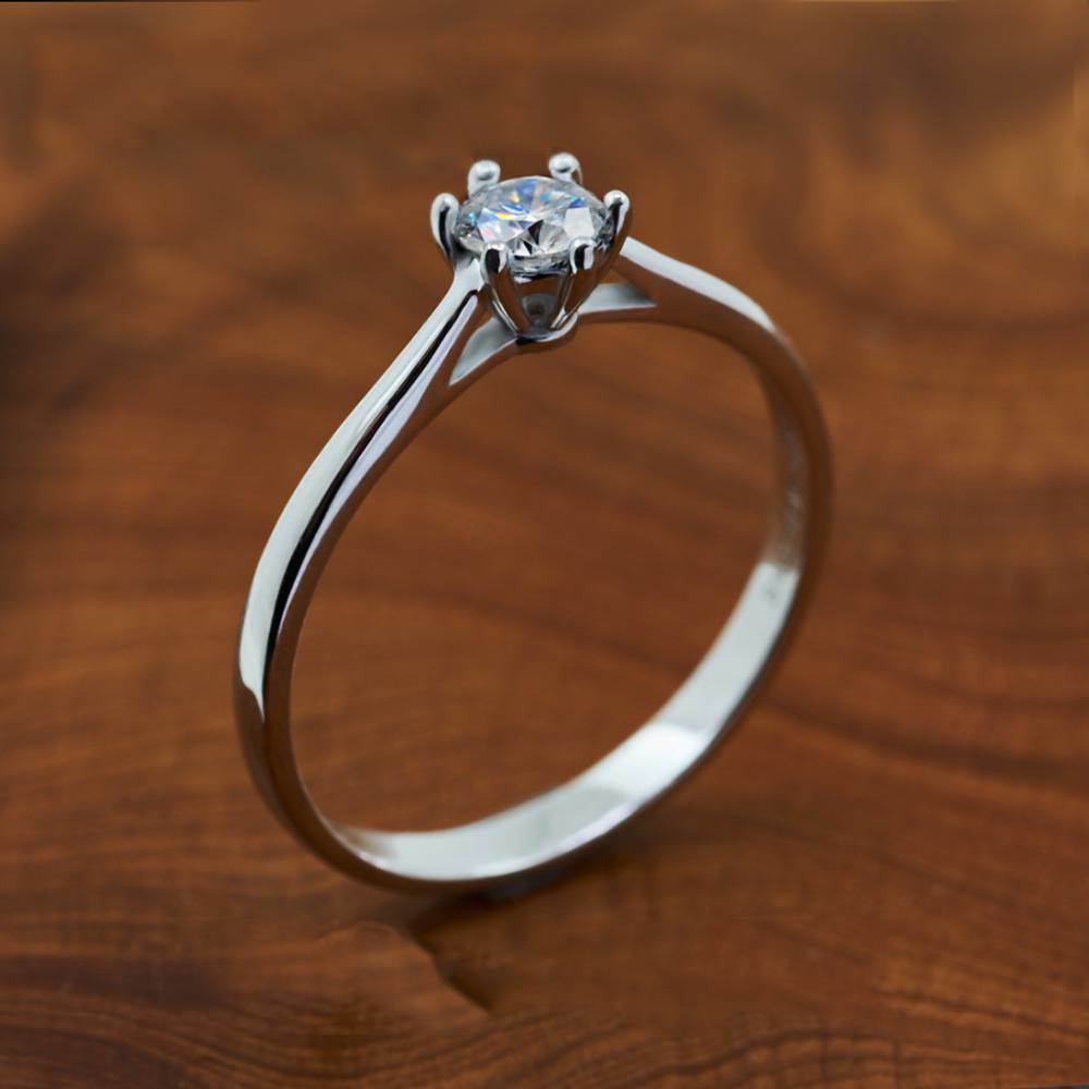 0.3ct 4mm Round Cut Moissanite 925 Silver Ring Diamond Test Passed Fashion Love Token Fashion
